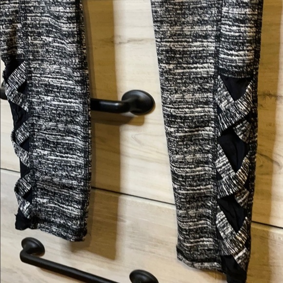 Ideology leggings - Picture 2 of 4